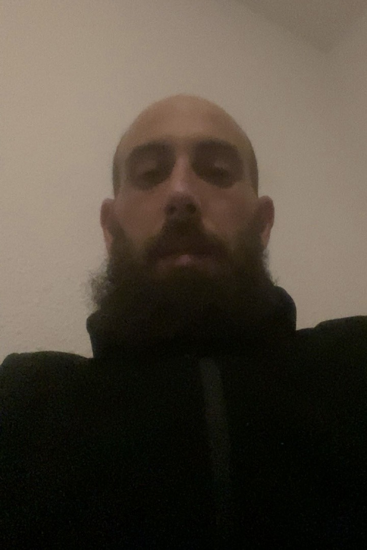 Lelio - Galdames - Bizkaia | Gay